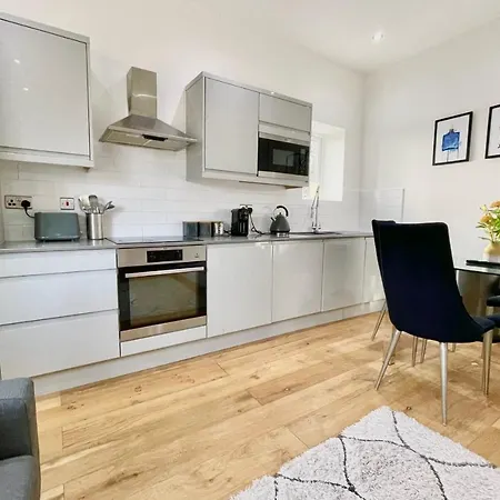 Apartment Guestready - Sleek Stylish Leeds Sleep 4